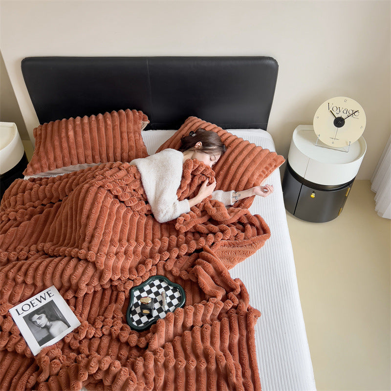 Luxury Faux Rabbit Fur Throw Blanket – Ultra Soft & Cozy