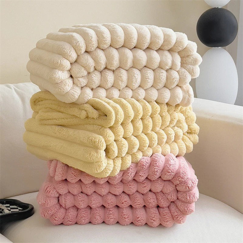 Luxury Faux Rabbit Fur Throw Blanket – Ultra Soft & Cozy