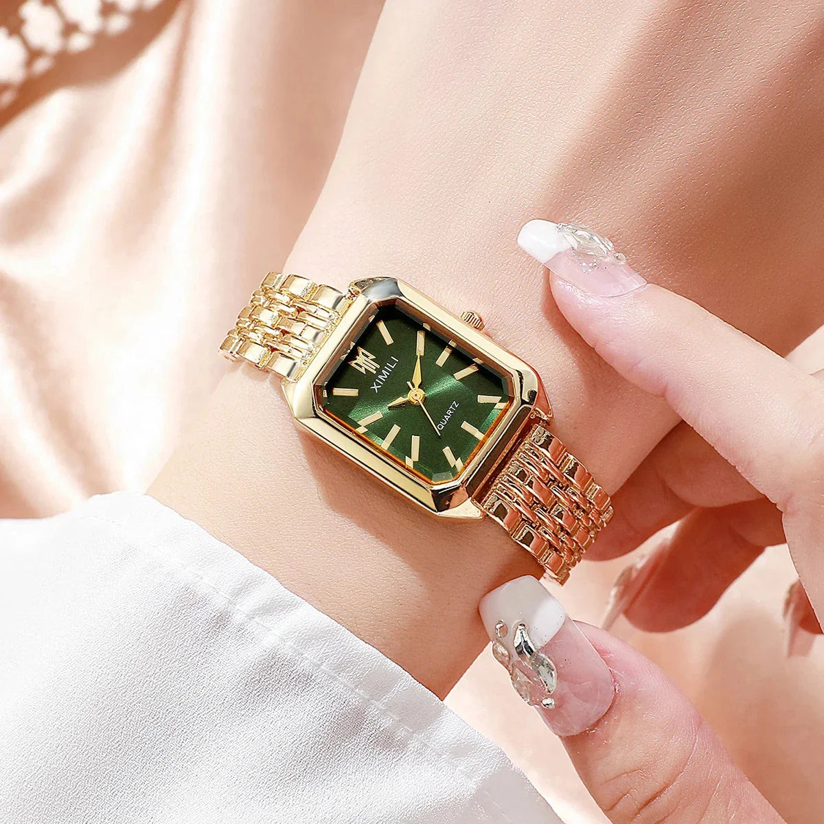 XIMILI Retro Square Watch